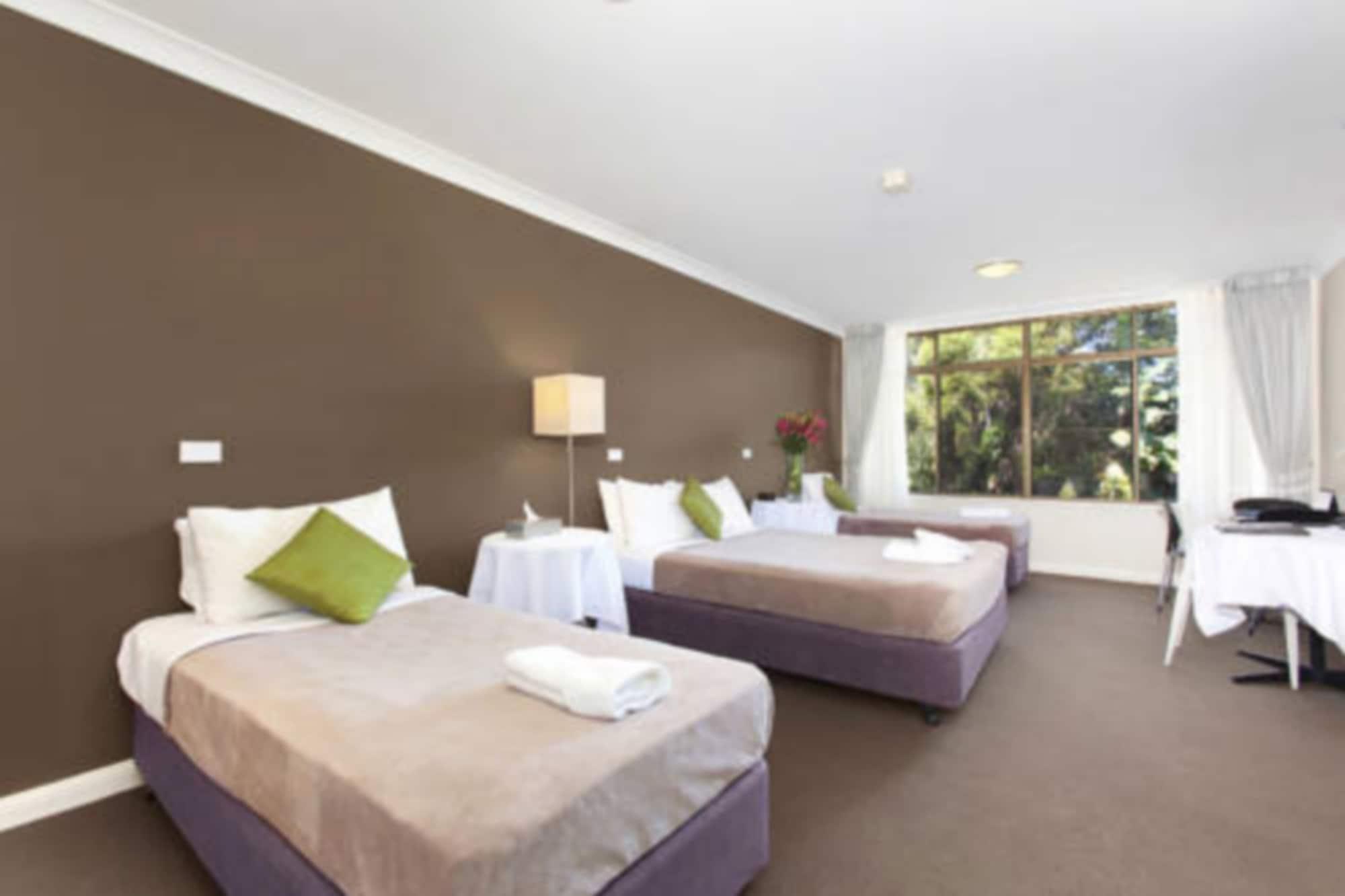 Checkers Resort Terrey Hills Exterior photo